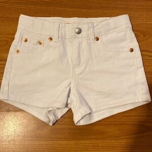Levi Shorty Short size 6 Reg (CI)